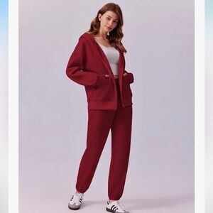 Women's XL Pinspark Red Burgundy Sweatsuit Hoodie and Sweat Pants NWOT